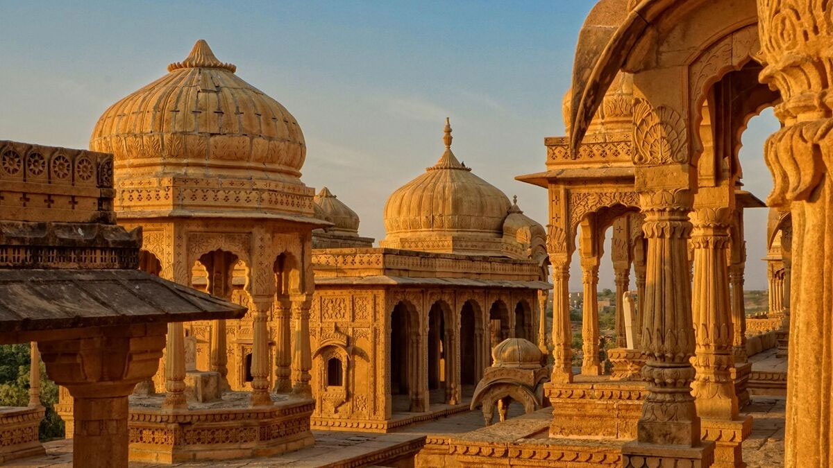 Mathura Taxi Blog