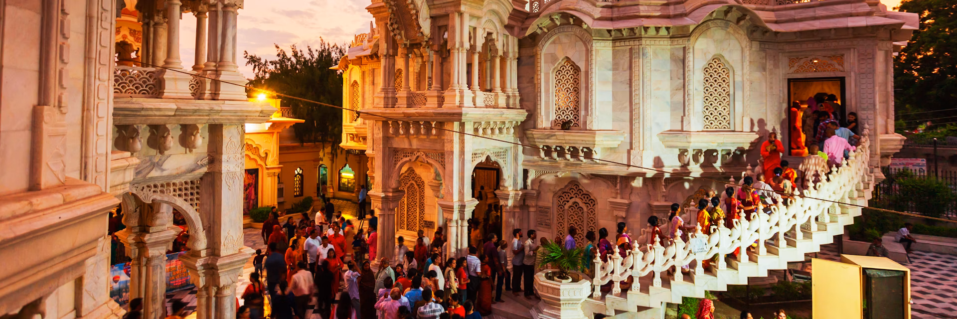 Vrindavan Taxi Service